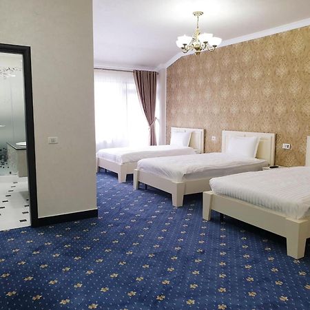Hotel Bacsoridana Tecuci Buitenkant foto
