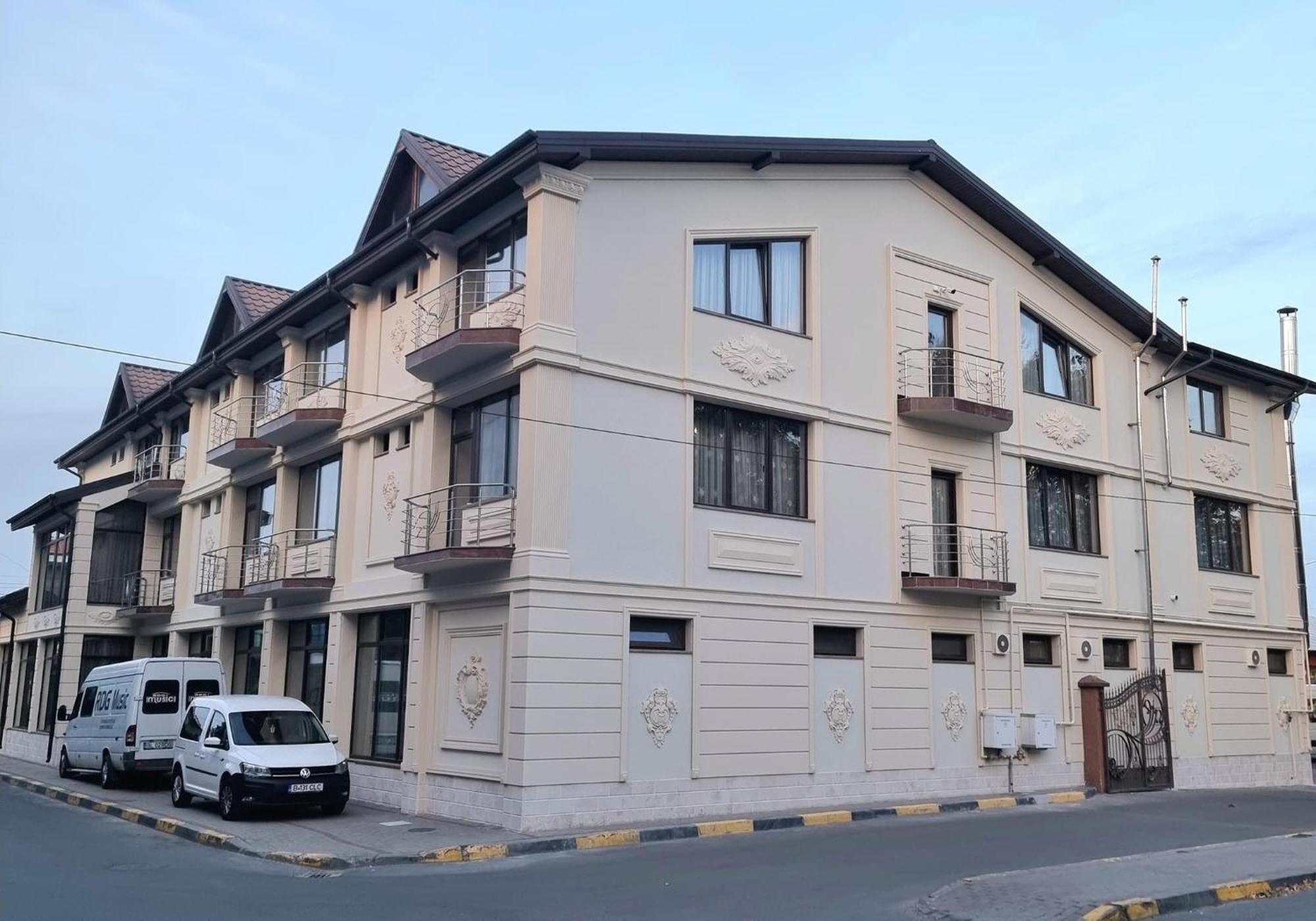 Hotel Bacsoridana Tecuci Buitenkant foto