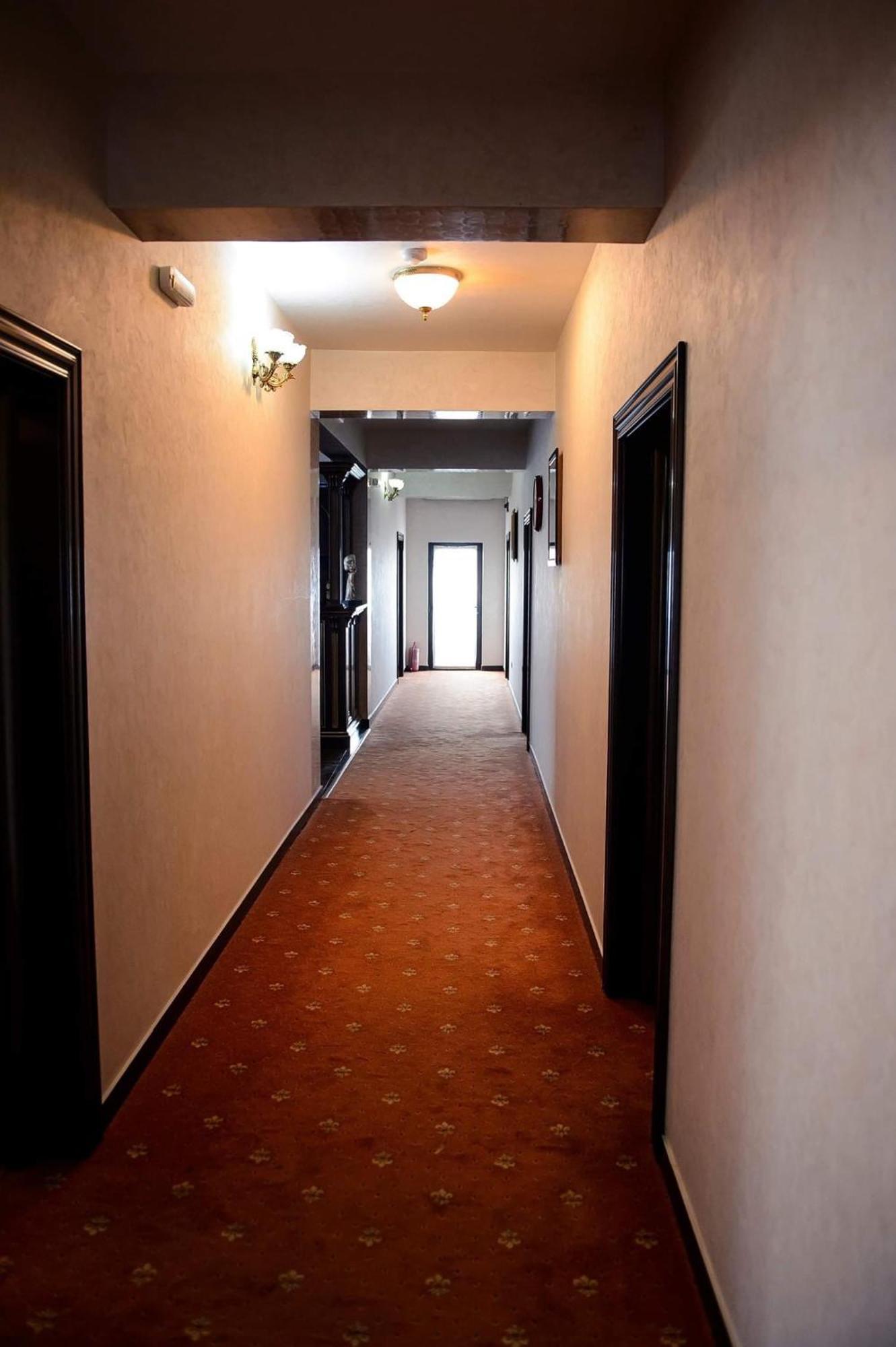 Hotel Bacsoridana Tecuci Buitenkant foto