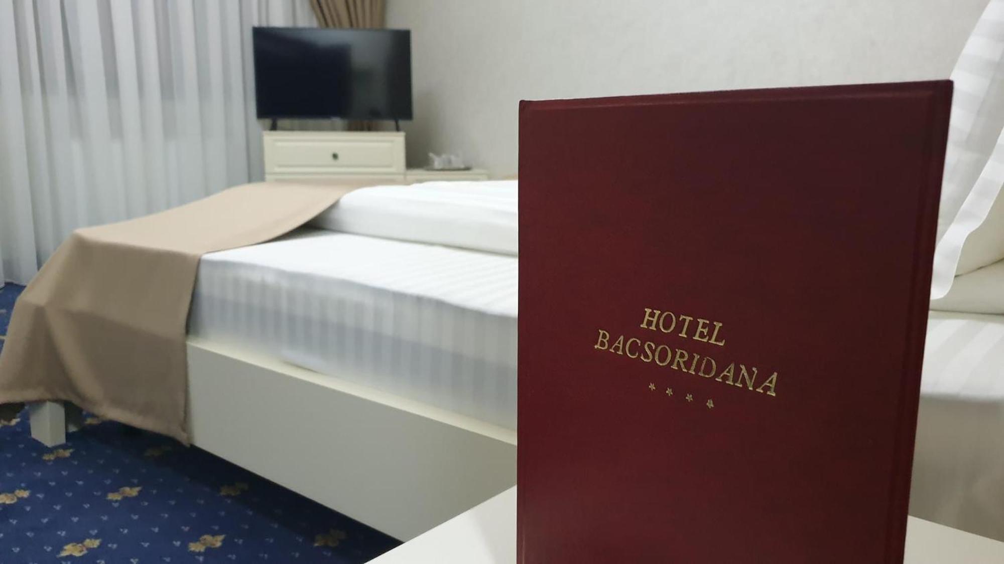 Hotel Bacsoridana Tecuci Buitenkant foto