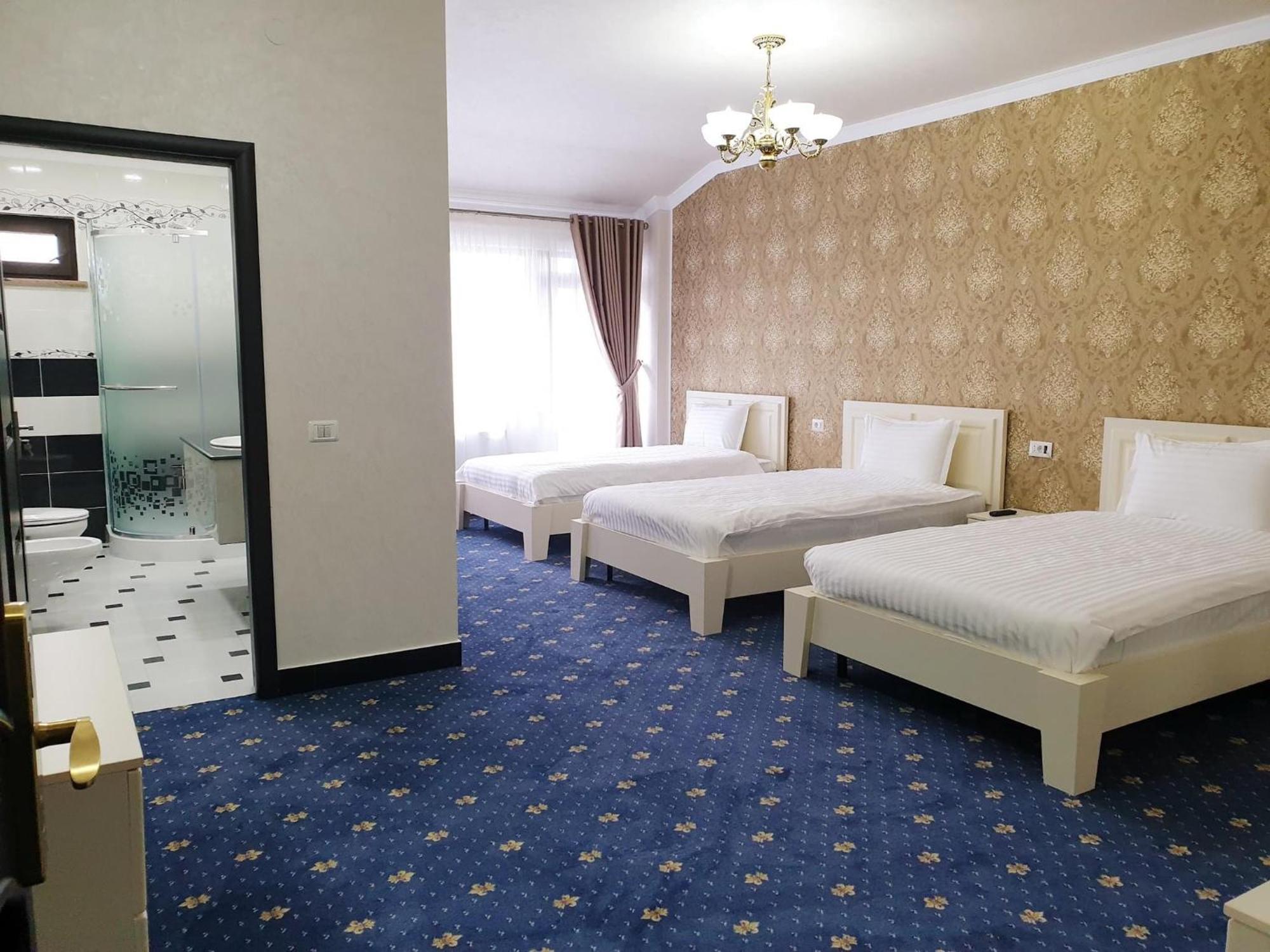 Hotel Bacsoridana Tecuci Buitenkant foto