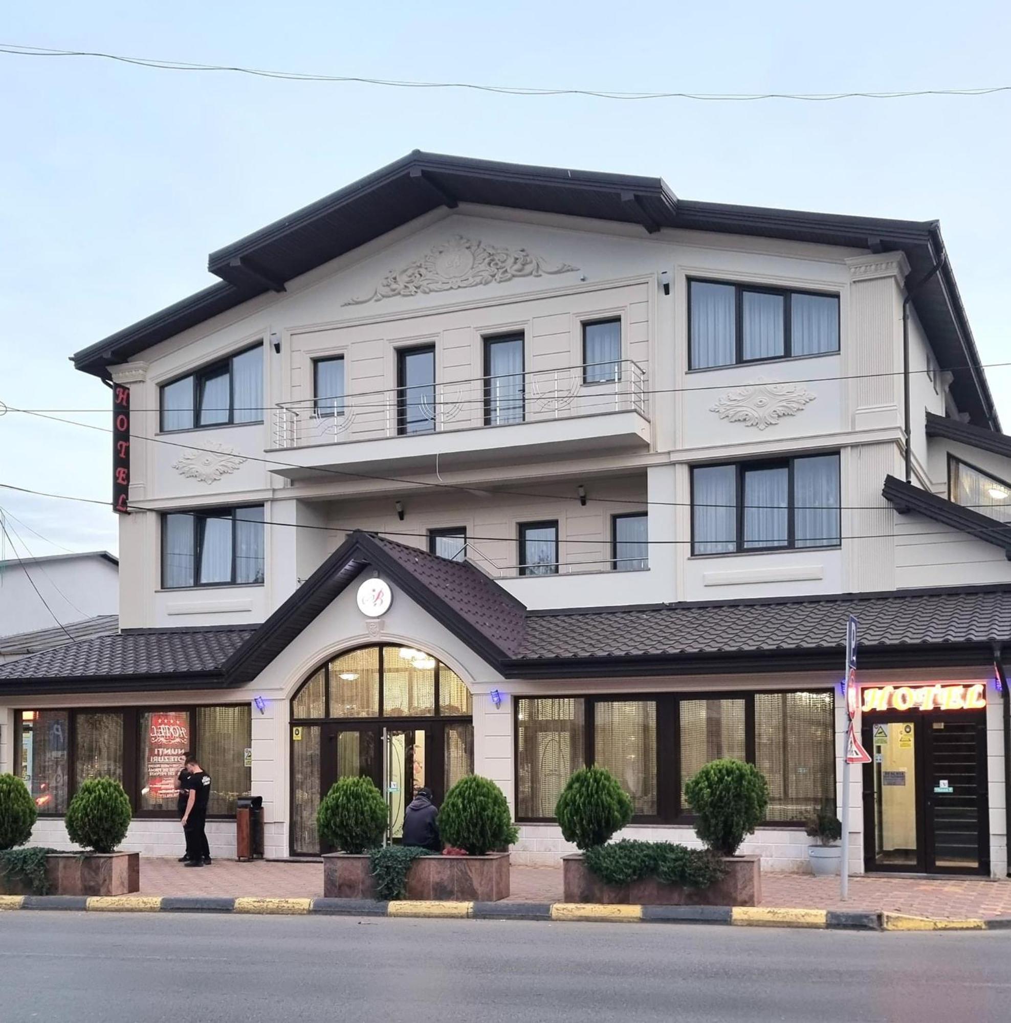 Hotel Bacsoridana Tecuci Buitenkant foto